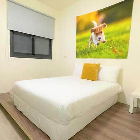 Fengjia 08 Home Taichung Exterior photo